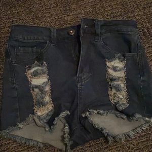 Shorts with chain pockets